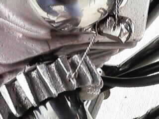 Exhaust finned nut