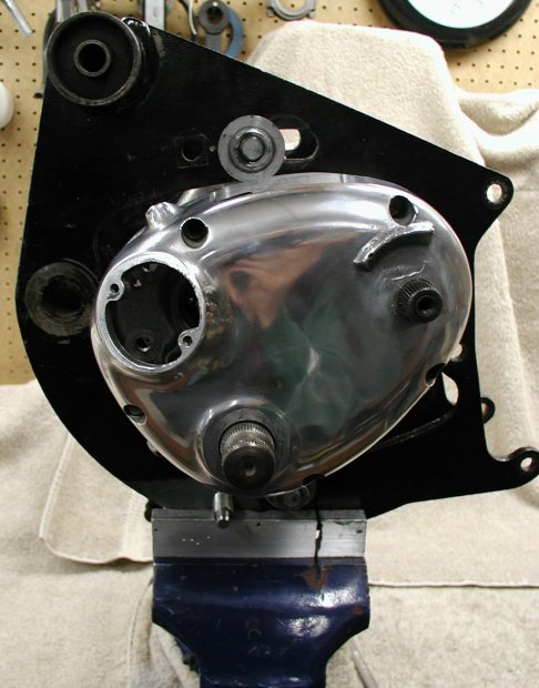 Gearbox in engine cradle